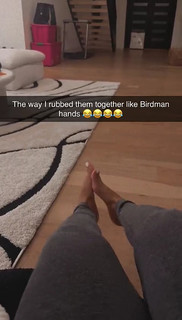 Queen Naija feet photo thumbnail