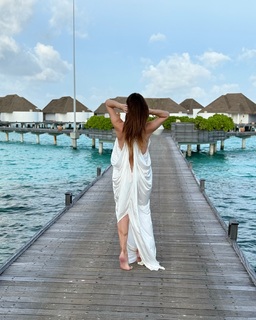 Severina Kojic feet photo thumbnail