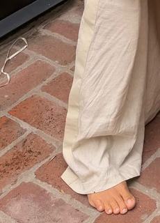 Zaira Nara feet photo thumbnail