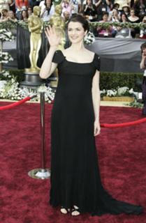 Rachel Weisz feet photo thumbnail