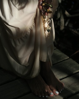 Kéfera Buchmann feet photo thumbnail