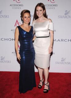 Julianne Moore feet photo thumbnail