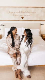 Simone Biles feet photo thumbnail