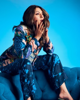 Hansika Motwani feet photo thumbnail