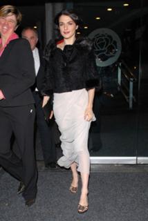Rachel Weisz feet photo thumbnail