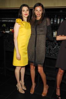 Rachel Weisz feet photo thumbnail