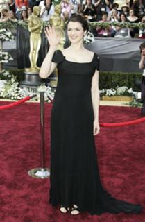 Rachel Weisz feet photo thumbnail