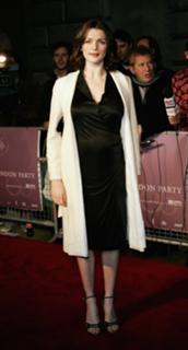 Rachel Weisz feet photo thumbnail