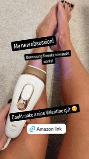 Brittney Smith feet photo thumbnail