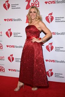 Busy Philipps feet photo thumbnail