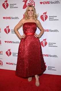 Busy Philipps feet photo thumbnail