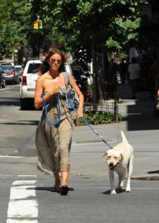 Irina Shayk feet photo thumbnail
