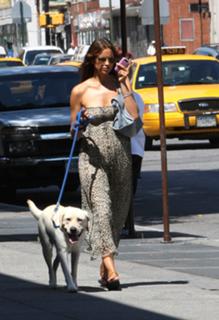 Irina Shayk feet photo thumbnail