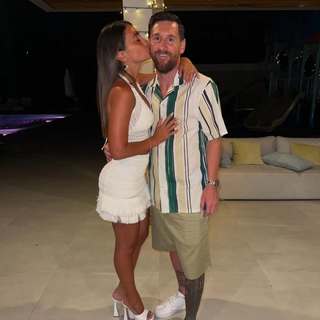 Roccuzzo Antonela feet photo 5