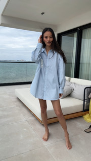 Jamie Chung feet photo thumbnail
