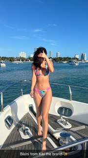 Chantel Jeffries feet photo thumbnail