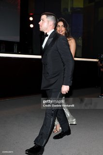 Priyanka Chopra Jonas feet photo thumbnail