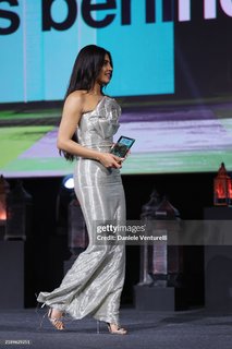 Priyanka Chopra Jonas feet photo thumbnail
