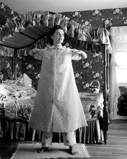 Natalie Wood feet photo 1