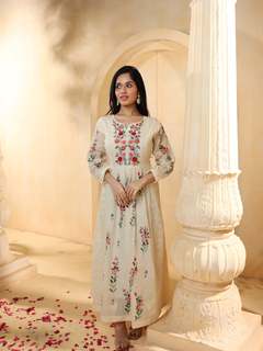 Jannat Zubair Rahmani feet photo thumbnail