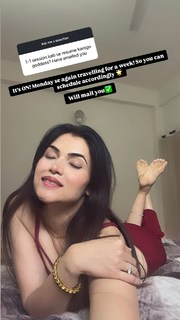 Poonam Yadav feet photo thumbnail