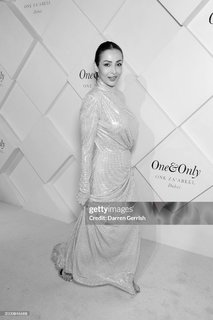 Malaika Arora feet photo thumbnail