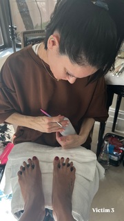 Zoe Saldana feet photo thumbnail