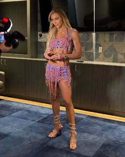 Ashley Fliehr feet photo thumbnail