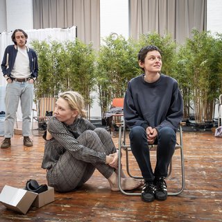 Cate Blanchett feet photo 2