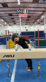 Sofie Dossi feet photo thumbnail