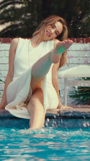 Lily James feet photo thumbnail