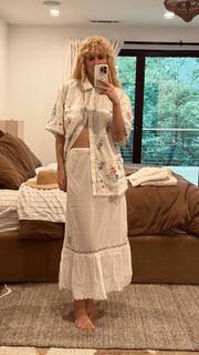 Rumer Willis feet photo 1