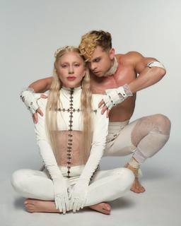 Lady Gaga feet photo thumbnail
