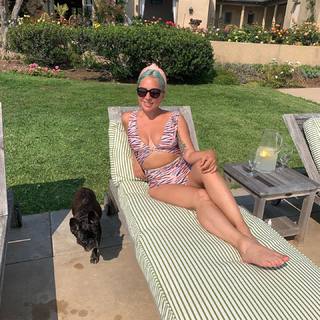 Lady Gaga feet photo thumbnail