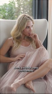 Elsa Pataky feet photo thumbnail