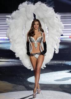 Miranda Kerr feet photo thumbnail
