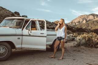 Holly Holm feet photo thumbnail
