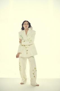 Liv Tyler feet photo 1