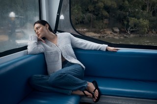 Phoebe Tonkin feet photo 5