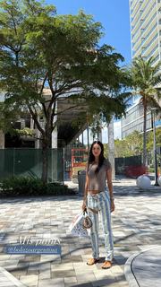 Zaira Nara feet photo thumbnail
