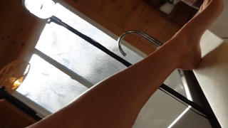 Rachel Ballinger feet photo 2