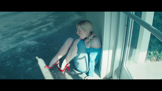 Addison Rae feet photo thumbnail