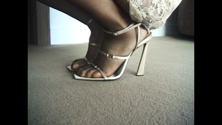 Zoë Kravitz feet photo thumbnail
