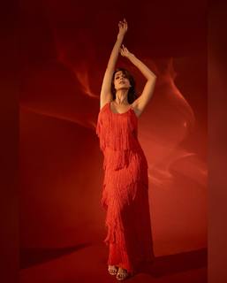 Malaika Arora feet photo thumbnail