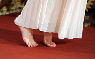 Lena Meyer-Landrut feet photo thumbnail