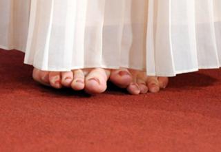 Lena Meyer-Landrut feet photo thumbnail