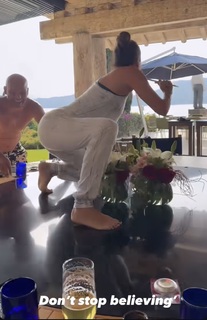 Eva Longoria feet photo thumbnail