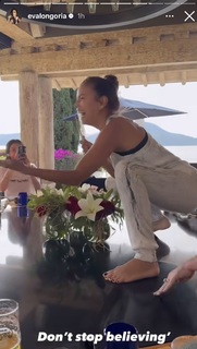 Eva Longoria feet photo thumbnail