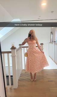 Katie Sigmond feet photo thumbnail
