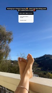 Poonam Yadav feet photo thumbnail